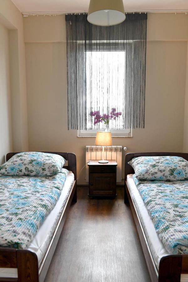 Angels A Apartment Zator Bagian luar foto